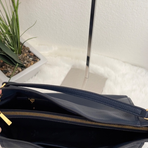 Tory Burch Britten Tote Royal Navy - Picture 6 of 9